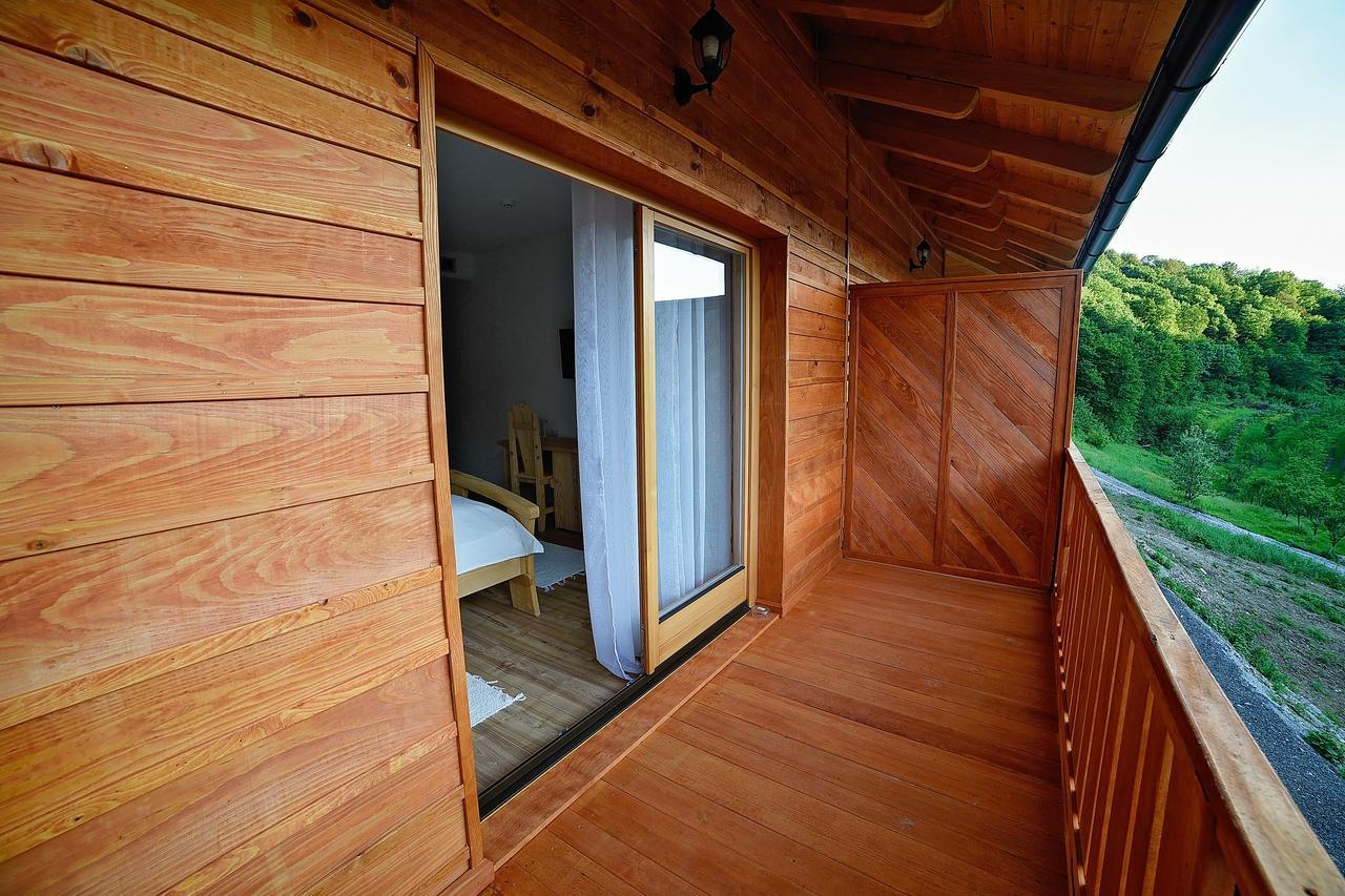 B&B Zlatna Nit Босанска-Крупа Экстерьер фото